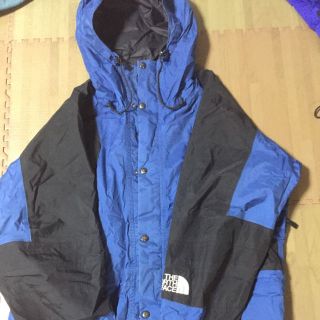 ザノースフェイス(THE NORTH FACE)のノースフェイス マウンテンライトジャケット Lサイズ(マウンテンパーカー)