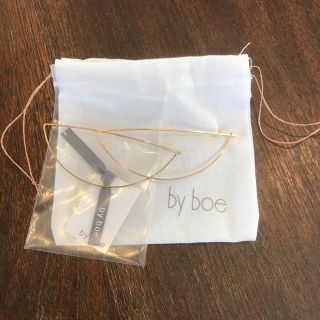 ビームス(BEAMS)のby boe バイボー 半月 ピアス(ピアス)