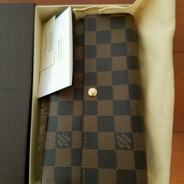 LOUIS VUITTON(ルイヴィトン)の美品正規ルイヴィトンダミエポルトフオイユ レディースのファッション小物(財布)の商品写真