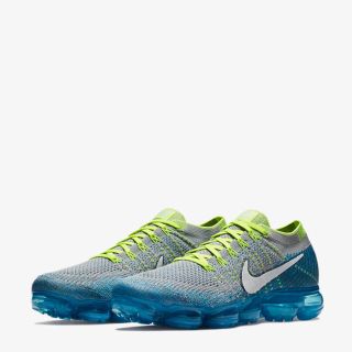 ナイキ(NIKE)の人気限定品NIKE AIR VAPORMAX FLYKNIT(スニーカー)