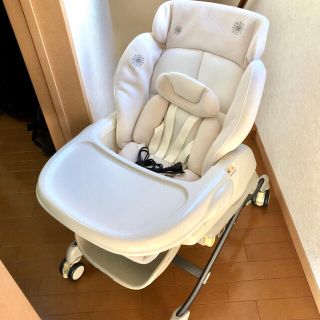 【美品！】電動 コンビ Combi  ハイローチェア　オート ロアンジュ