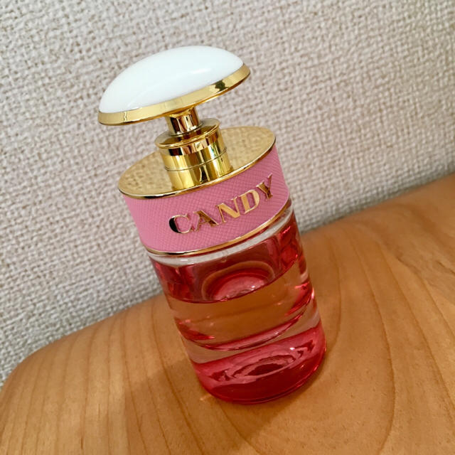 PRADA(プラダ)のプラダ キャンディ フロラーレ オーデトワレ 30ml コスメ/美容の香水(香水(女性用))の商品写真