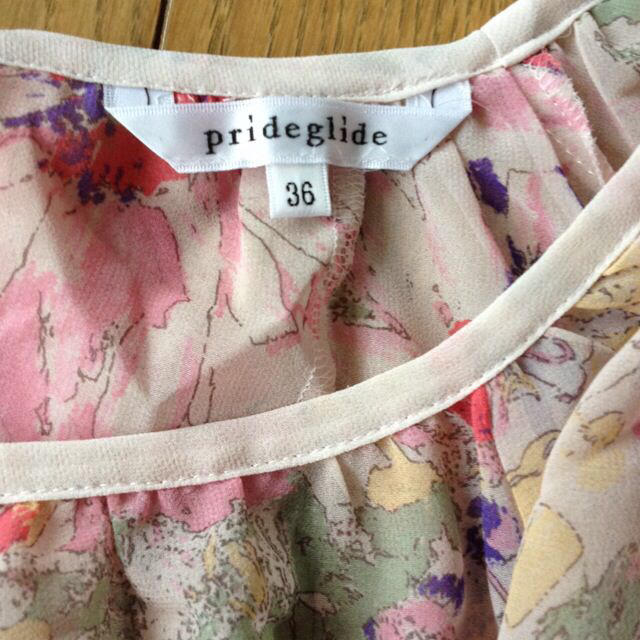 prideglide(プライドグライド)のchelsea様専用♡プラグラブラウス レディースのトップス(シャツ/ブラウス(半袖/袖なし))の商品写真