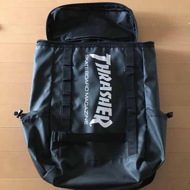 THRASHER(スラッシャー)の美品 THRASHERリュック 人気モデル メンズのバッグ(バッグパック/リュック)の商品写真