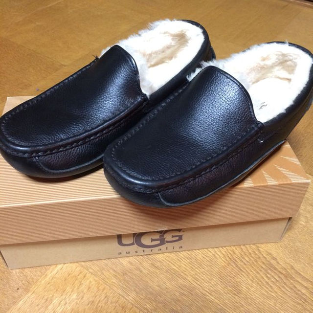 UGG(アグ)のUGG アグ アスコット レザー 本革 メンズの靴/シューズ(ドレス/ビジネス)の商品写真