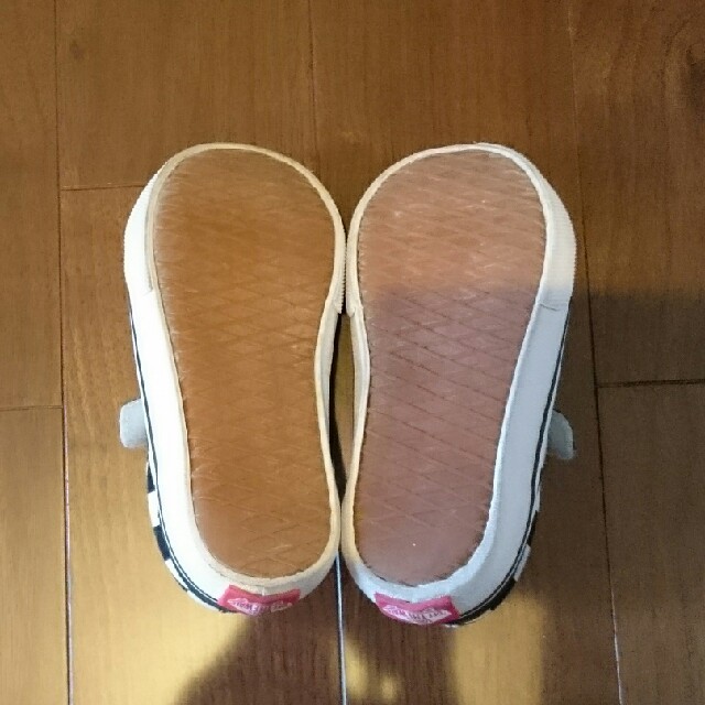 VANS(ヴァンズ)の美品 ＶＡＮＳ スニーカー 黒ブラック 17㎝ キッズ/ベビー/マタニティのキッズ靴/シューズ(15cm~)(スニーカー)の商品写真