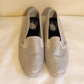 ヴァンズ(VANS)のke-ko様 // VANS（バンズ）シルバーグリッター スリッポン(スリッポン/モカシン)