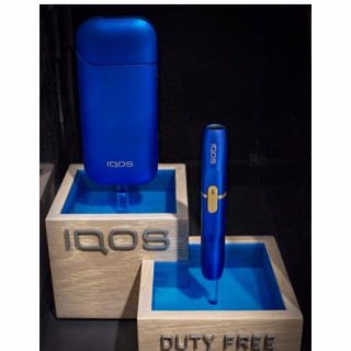 アイコス(IQOS)のアイコス免税店限定メタリックブルー2.4plus(その他)