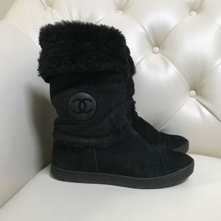 最終値下げ♡CHANELムートンブーツ😍