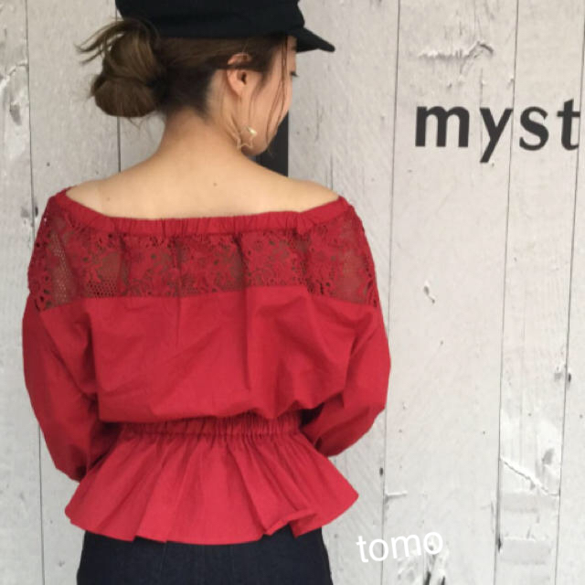 mystic(ミスティック)の新品❁﻿ミスティック 襟ぐりレースブラウス レディースのトップス(シャツ/ブラウス(長袖/七分))の商品写真