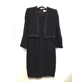 ジバンシィ(GIVENCHY)の755 美品 ジバンシィ 礼服 セットアップ (テーラードジャケット)