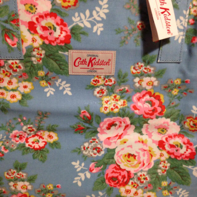 Cath Kidston(キャスキッドソン)のキャス・キッドソン キャリーオール トートバッグ 新品 タグ付き レディースのバッグ(トートバッグ)の商品写真