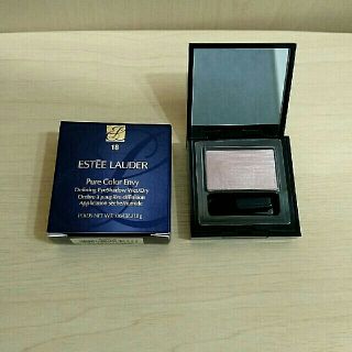 エスティローダー(Estee Lauder)の【新品・未使用】エスティーローダピュアカラーエンヴィアイシャドウチーキーピンク(アイシャドウ)