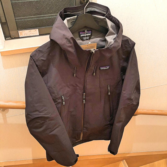 patagonia(パタゴニア)のパタゴニア cloud ridge jkt 新品未使用 メンズのジャケット/アウター(マウンテンパーカー)の商品写真