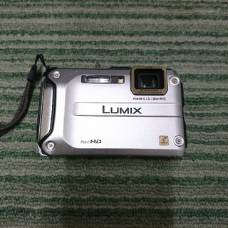 パナソニック(Panasonic)のLUMIX　デジカメ(コンパクトデジタルカメラ)
