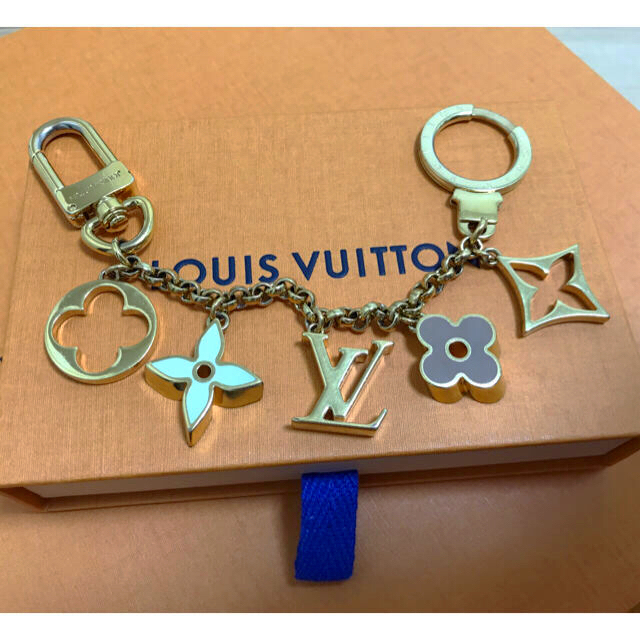 LOUIS VUITTON - ルイヴィトン バッグチャーム チェーン フルール ドゥ