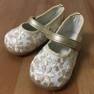 トッカ(TOCCA)の【お値下げ】TOCCA ベビー 花柄 シューズ(フォーマルシューズ)