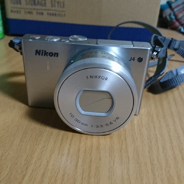 Nikon J4 ミラーレス一眼レフミラーレス一眼