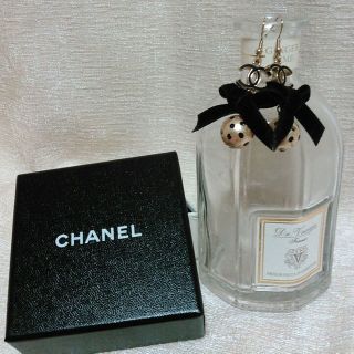 シャネル(CHANEL)の箱なし😃シャネルパールリボンピアス(ピアス)