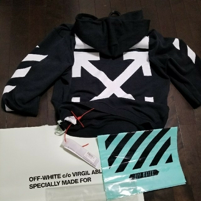 OFF-WHITE(オフホワイト)の商品名商品名 ss17 off white CARAVAGGIO HOODIE  メンズのトップス(パーカー)の商品写真