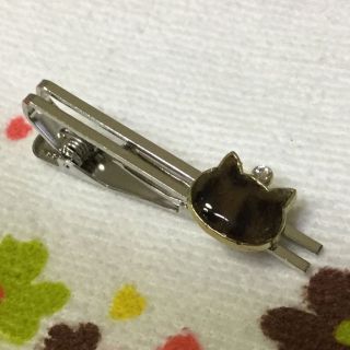 ヒョウ柄ネコ ネクタイピン ブラウン☆ハンドメイド☆新品(ネクタイピン)