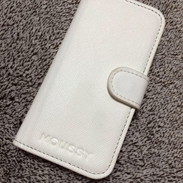 moussy(マウジー)のMOUSSY iPhoneケース 手帳型 スマホ/家電/カメラのスマホアクセサリー(モバイルケース/カバー)の商品写真