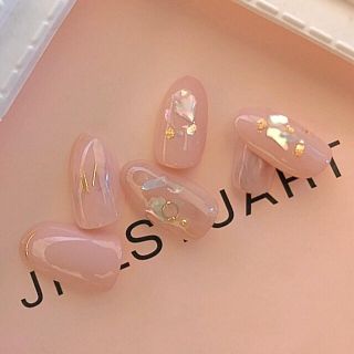 ■ジェル 再販■大人可愛いくすみカラー*ほんのり偏光シェル*ワイヤー*金箔* コスメ/美容のネイル(つけ爪/ネイルチップ)の商品写真