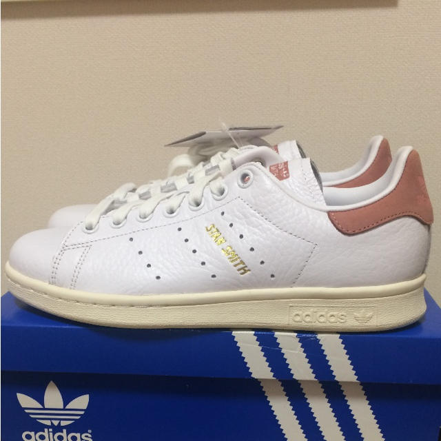 adidas(アディダス)の即日発送 新品/アディダス スタンスミス  ピンク size23.5 レディースの靴/シューズ(スニーカー)の商品写真