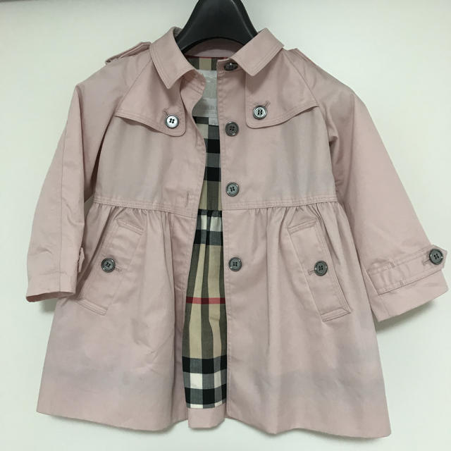 BURBERRY(バーバリー)のまり様専用 キッズ/ベビー/マタニティのキッズ服女の子用(90cm~)(コート)の商品写真