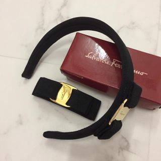 サルヴァトーレフェラガモ(Salvatore Ferragamo)のフェラガモ バレッタ 美品(バレッタ/ヘアクリップ)