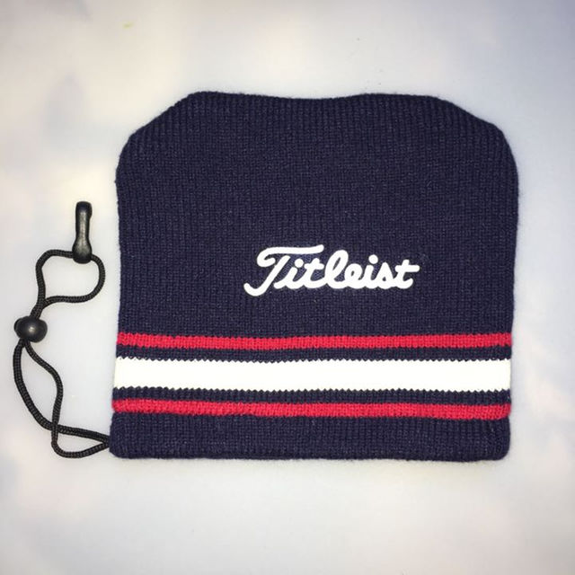 Titleist(タイトリスト)のtmt様専用 美品 タイトリスト アイアンカバー 紺×白×赤 スポーツ/アウトドアのゴルフ(その他)の商品写真