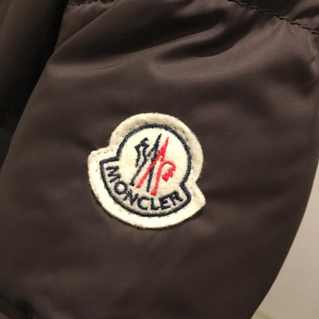 MONCLER(モンクレール)の確認用 レディースのジャケット/アウター(ダウンコート)の商品写真