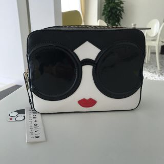 Alice+Olivia(ポーチ)のフリマアイテム一覧 Alice+Olivia(ポーチ)のフリマアイテム一覧