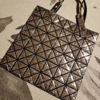 イッセイミヤケ プラチナの通販 38点 | ISSEY MIYAKEを買うならラクマ