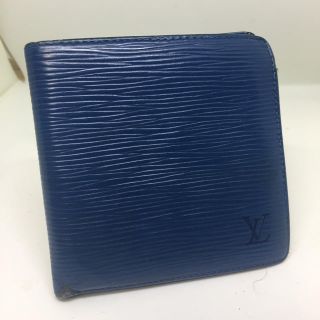 ルイヴィトン(LOUIS VUITTON)の【Louis Vuitton】 二つ折り財布★　エピ　ブルー　ヴィトン  (折り財布)