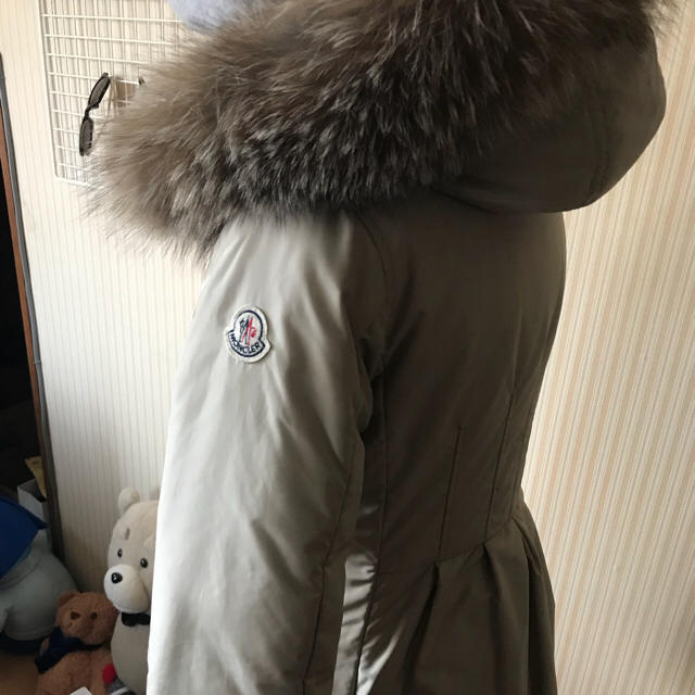 MONCLER(モンクレール)のあさみん様  モンクレール ダウンコート 12A レディースのジャケット/アウター(ダウンコート)の商品写真