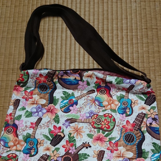 LeSportsac(レスポートサック)のtiz様専用  レスポートサック 新品 ショルダー レディースのバッグ(ショルダーバッグ)の商品写真