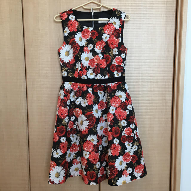 Aveniretoile - 最終お値下げ！美品♡アベニールエトワール♡花柄ワンピース
