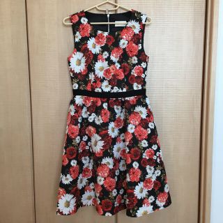 アベニールエトワール(Aveniretoile)の最終お値下げ！美品♡アベニールエトワール♡花柄ワンピース(ひざ丈ワンピース)