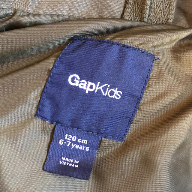 GAP Kids(ギャップキッズ)の美品 GAP アウター  120cm キッズ/ベビー/マタニティのキッズ服男の子用(90cm~)(ジャケット/上着)の商品写真