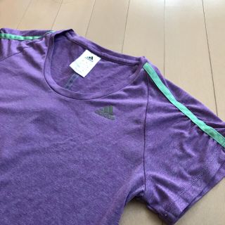 アディダス(adidas)のアディダスTシャツ(Tシャツ(半袖/袖なし))