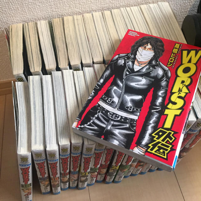 WORST   1-31巻ほぼ全巻セット 外伝つき エンタメ/ホビーの漫画(全巻セット)の商品写真