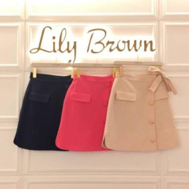 Lily Brown(リリーブラウン)の巻きミニ台形スカート レディースのスカート(ミニスカート)の商品写真