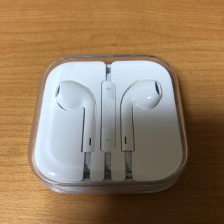 Apple イヤフォン(ヘッドフォン/イヤフォン)