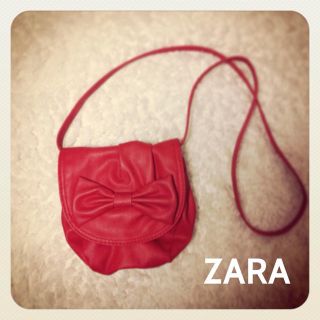 ザラ(ZARA)のZARAリボンポシェット(ショルダーバッグ)