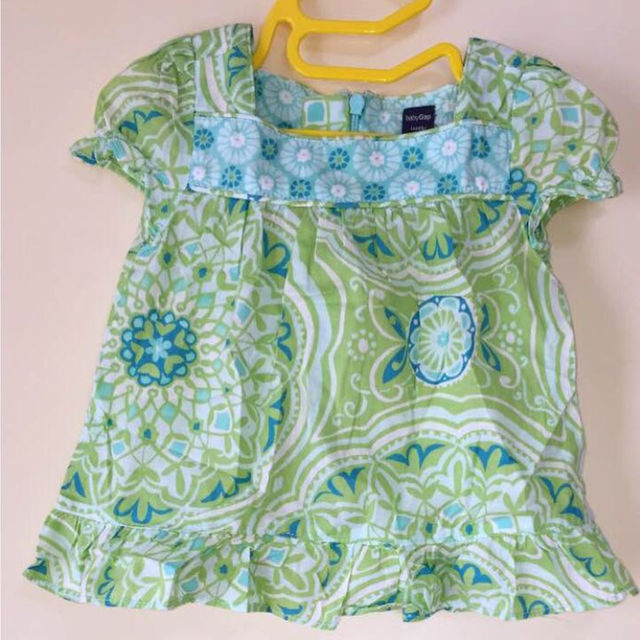 babyGAP(ベビーギャップ)のbabyGapTシャツ  キッズ/ベビー/マタニティのベビー服(~85cm)(その他)の商品写真