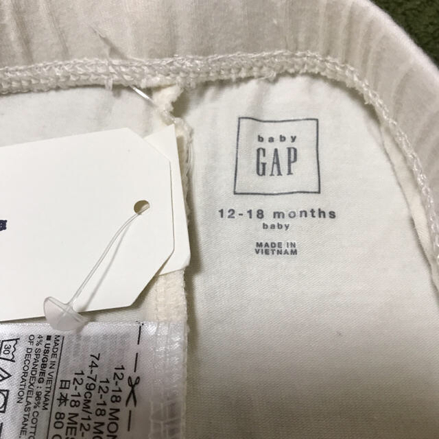 babyGAP(ベビーギャップ)のGAP baby レース レギンス キッズ/ベビー/マタニティのベビー服(~85cm)(パンツ)の商品写真