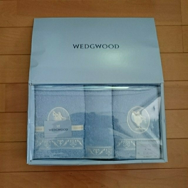 WEDGWOOD(ウェッジウッド)のウェッジウッド タオルセット インテリア/住まい/日用品の日用品/生活雑貨/旅行(タオル/バス用品)の商品写真