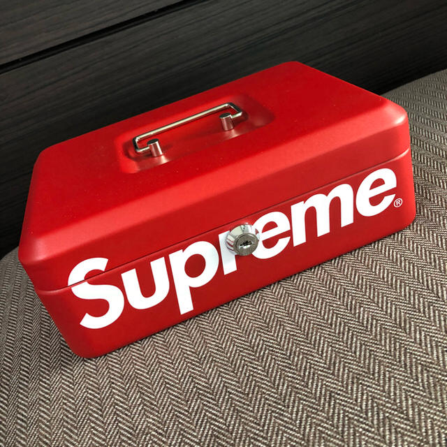 【大特価!!】 Supreme 17AW Lock Box Red 金庫 box logo kids-nurie.com