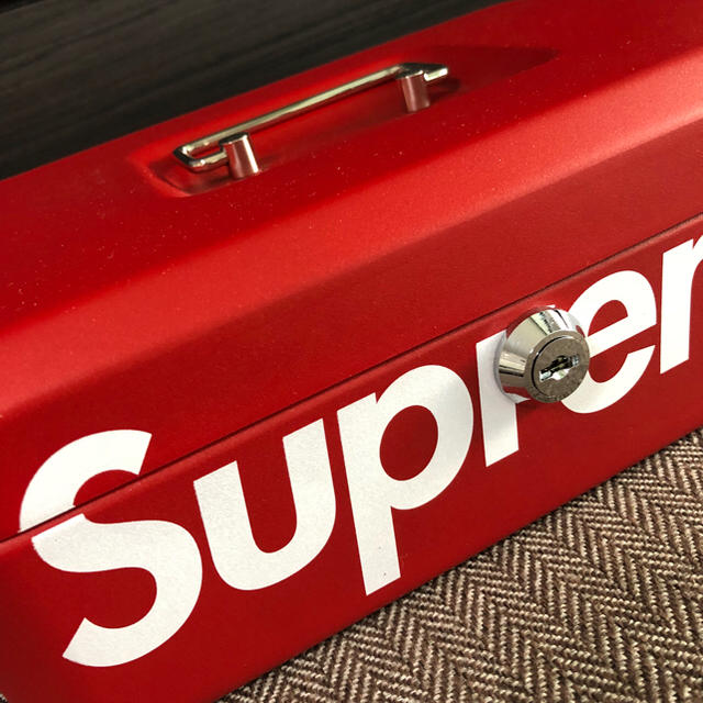 2024超歓迎 supreme lock box 金庫 -その他